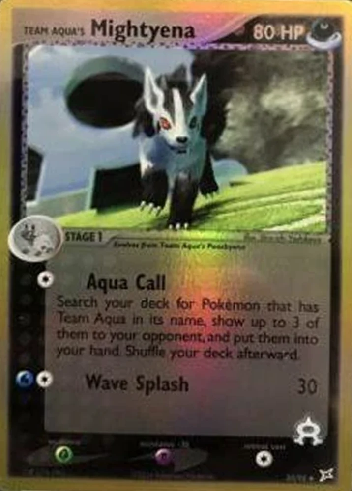 Mightyena Reverse Holo #30